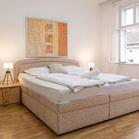 Budget City Stay - Near Wiener Stadthalle Ideal For Longstays Εξωτερικό φωτογραφία