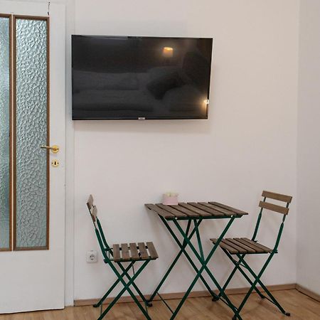 Budget City Stay - Near Wiener Stadthalle Ideal For Longstays Εξωτερικό φωτογραφία
