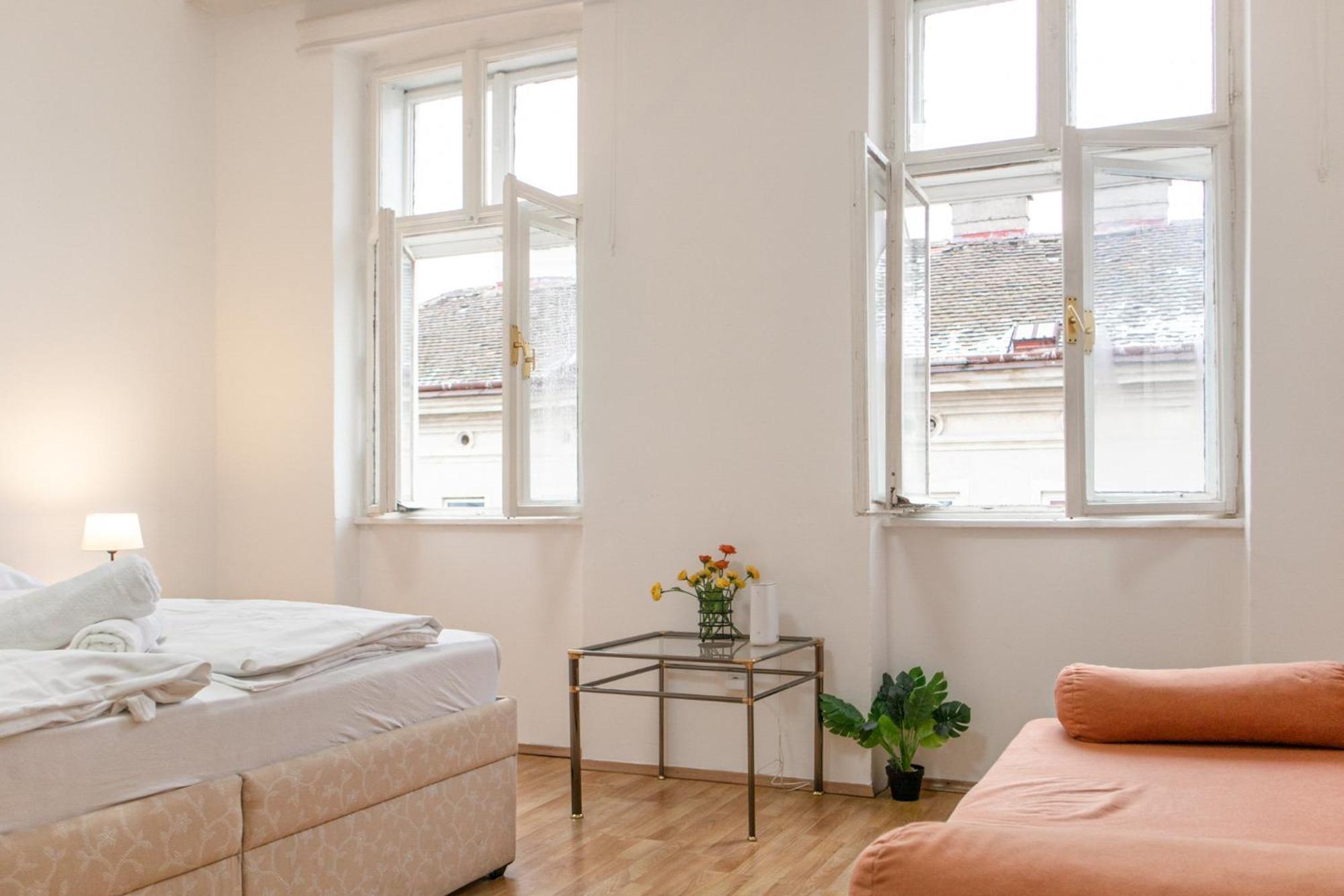 Budget City Stay - Near Wiener Stadthalle Ideal For Longstays Εξωτερικό φωτογραφία